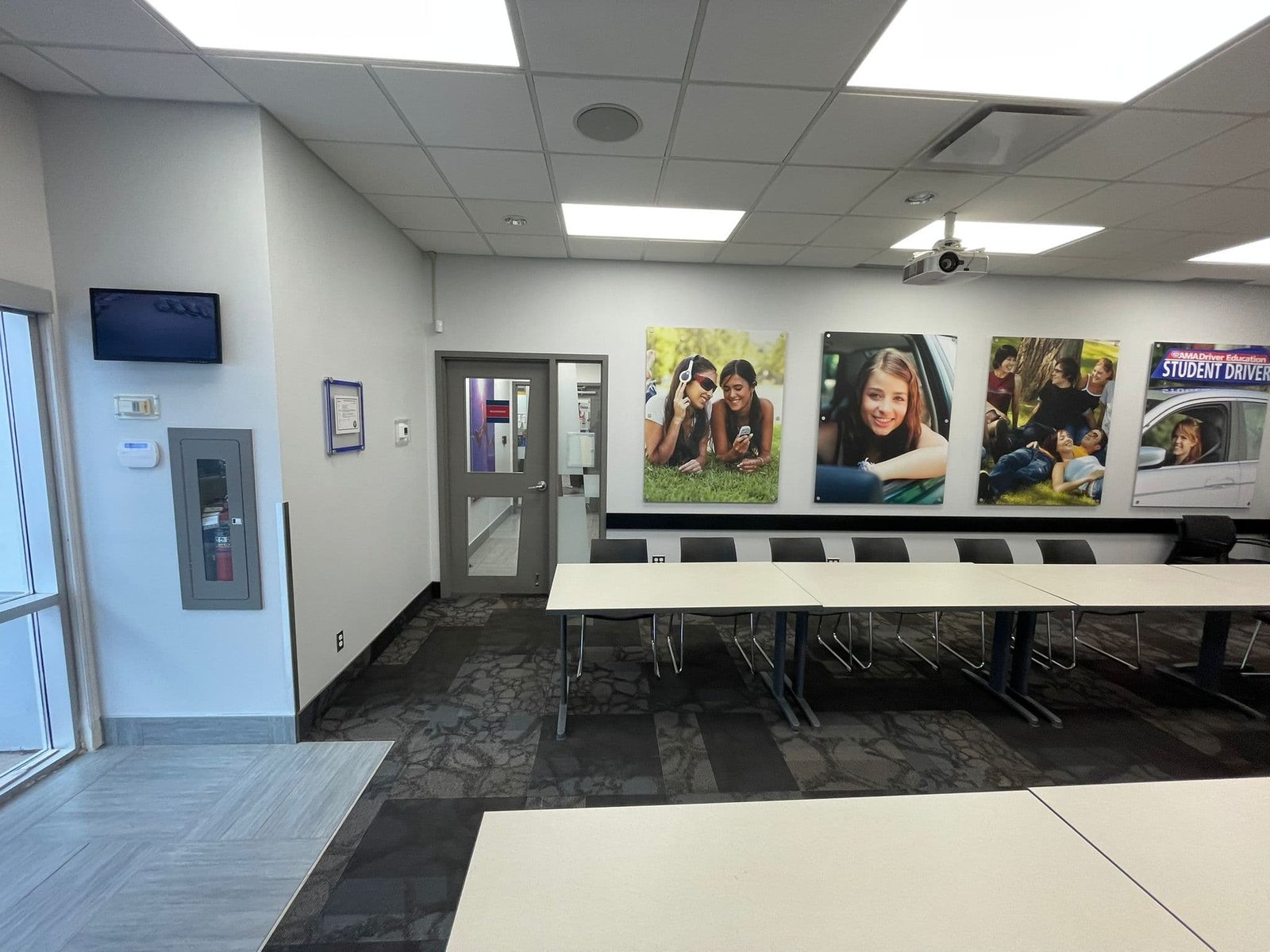 After office color change - Image 1