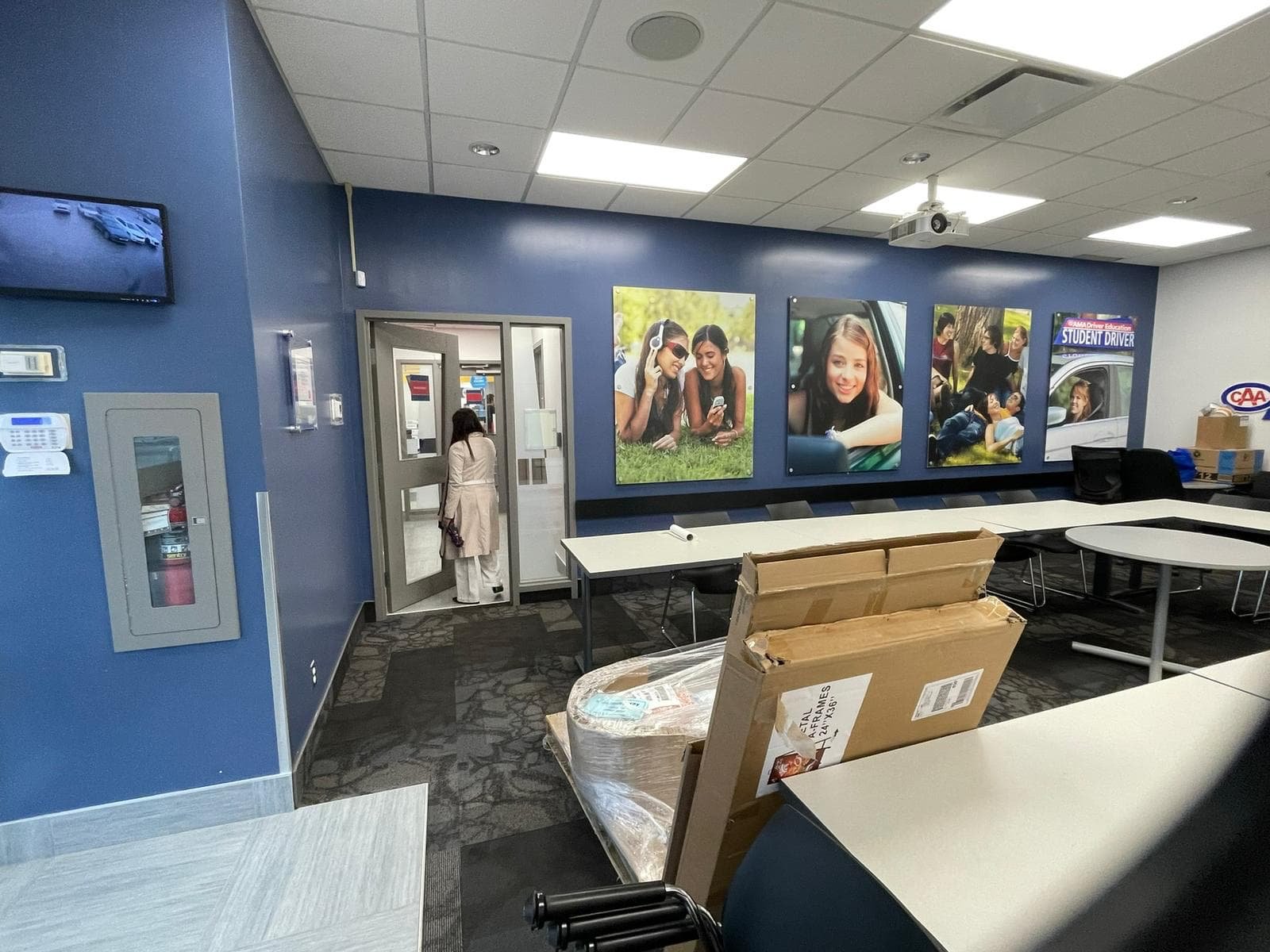 Before office color change - Image 1